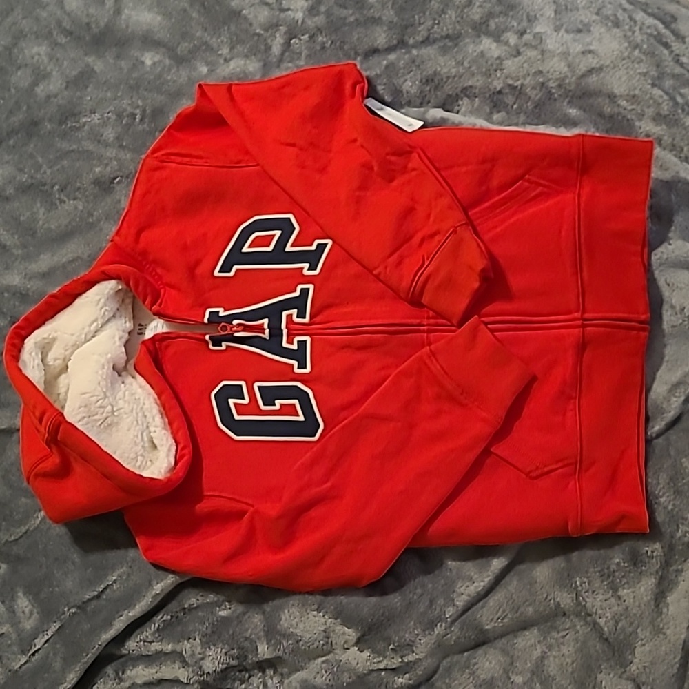 NWT Red Gapkids Large Logo Fleece Hoodie